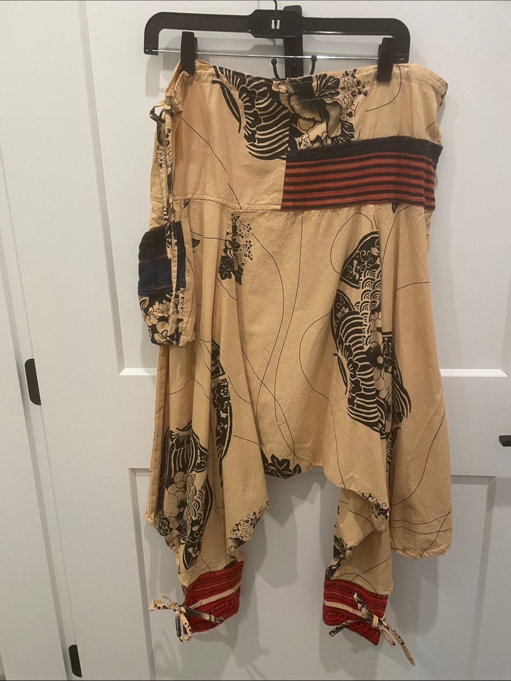 Beige Floral Print Boho Harem yoga pants with Red-Striped Waist
